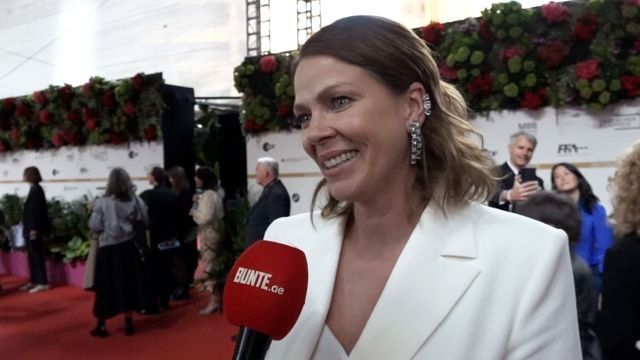 Jessica Schwarz schwärmt von ihrem Leben mit Ehemann Louis