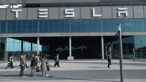 Tesla: E-Autobauer streicht in Flaute mehr als ein Zehntel der Jobs