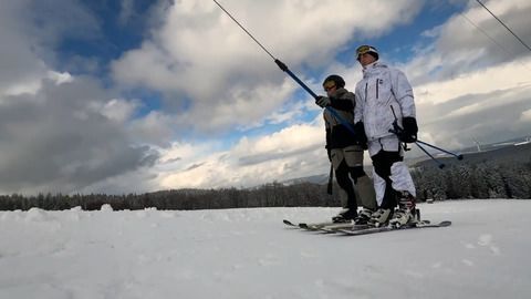 Winter-Gefühle im Schwarzwald: Ski-Vergnügen kurz nach Sommer-Wochenende