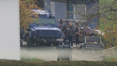 Tödliche Schüsse auf Bürgermeister in Österreich: Täter auf der Flucht