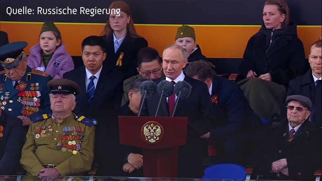 Bei Militärparade: Putin rechtfertigt Krieg gegen die Ukraine