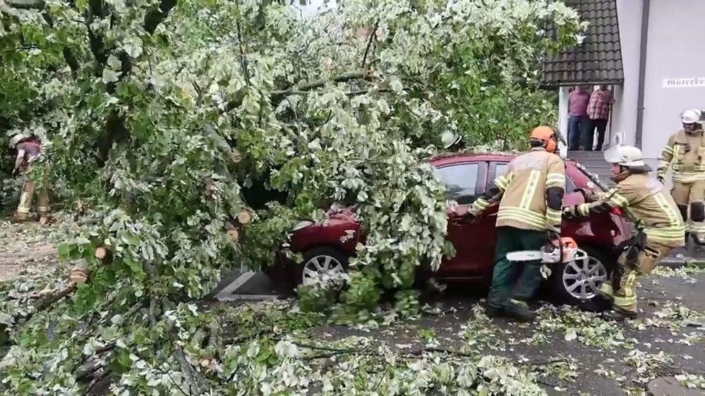 Sturm und Hagel: 1,3 Milliarden Unwetterschäden an Autos