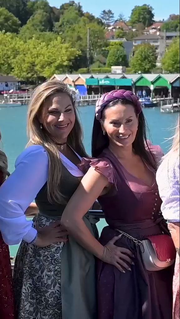 The Dirndl Trends 2025: Between Cowboy Hat and Noble Dirndl