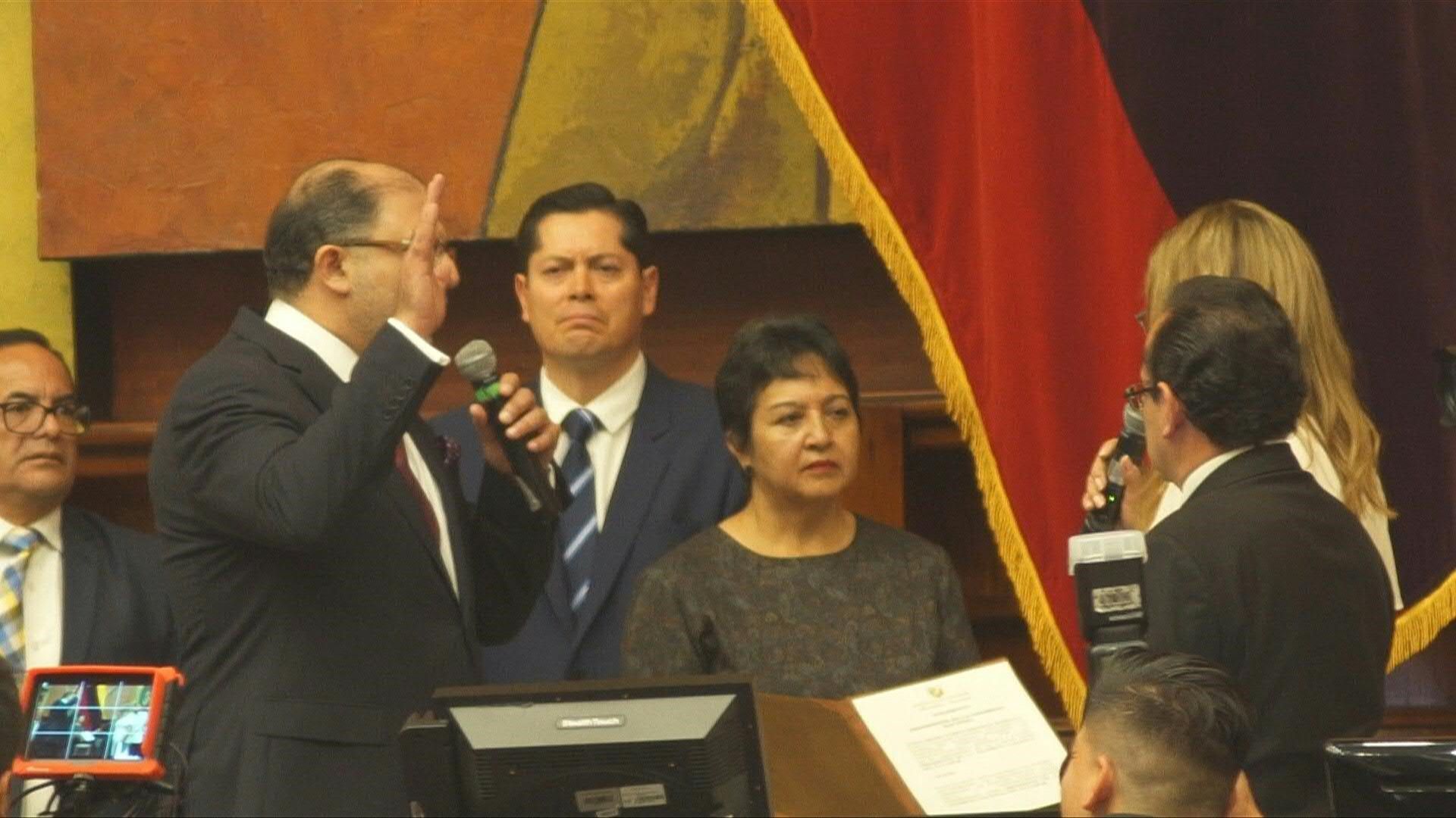 Ecuador's congress elects new president ahead of Noboa swearing in ceremony