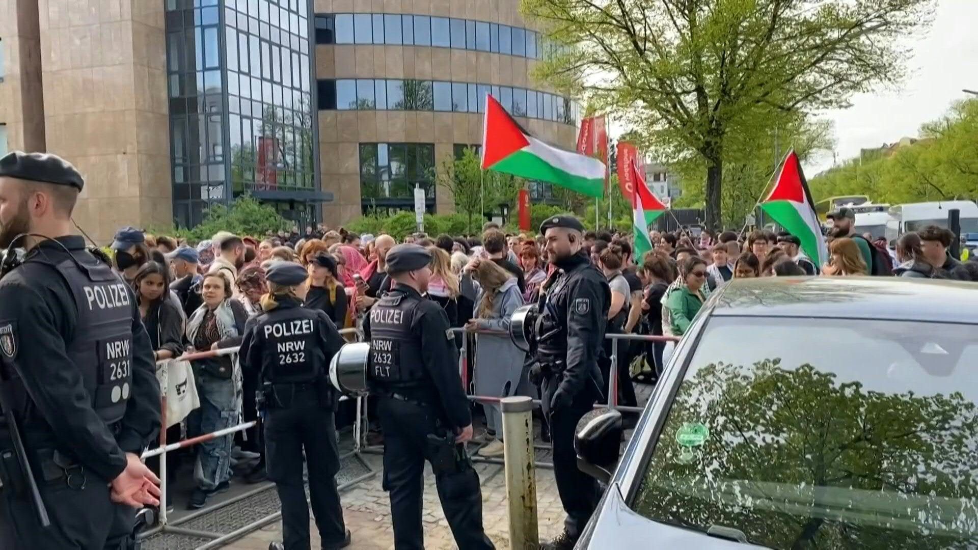 Polizei bricht umstrittenen "Palästina-Kongress" in Berlin ab