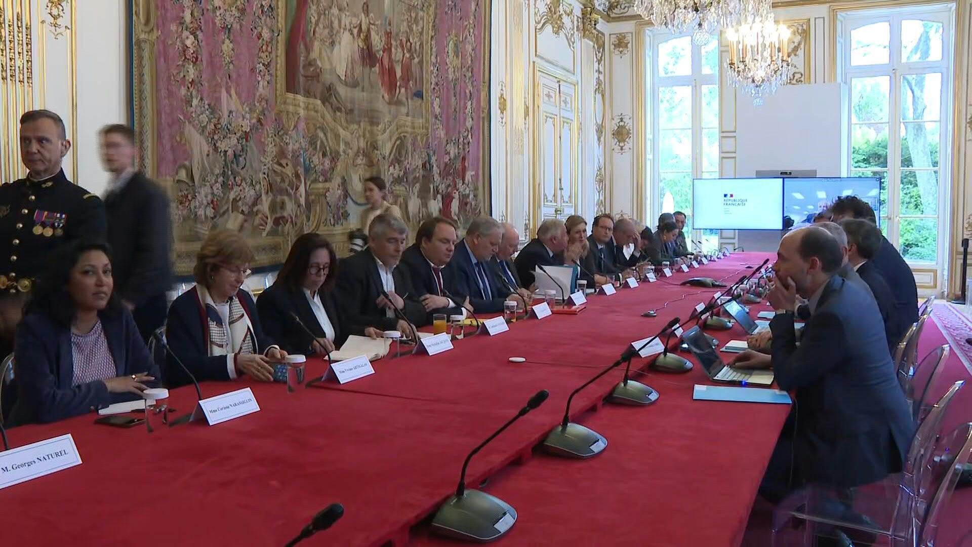 Meeting on situation in New Caledonia coordinated by French PM