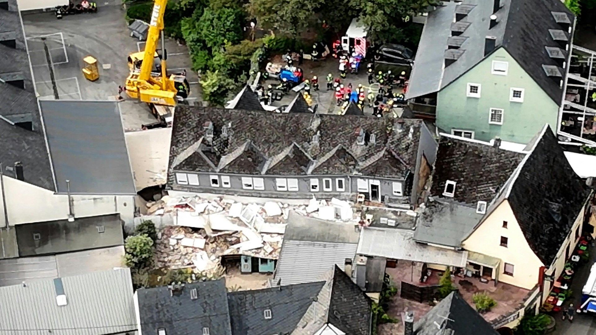 Hoteleinsturz: "Ein Wunder, dass so viele gerettet wurden"