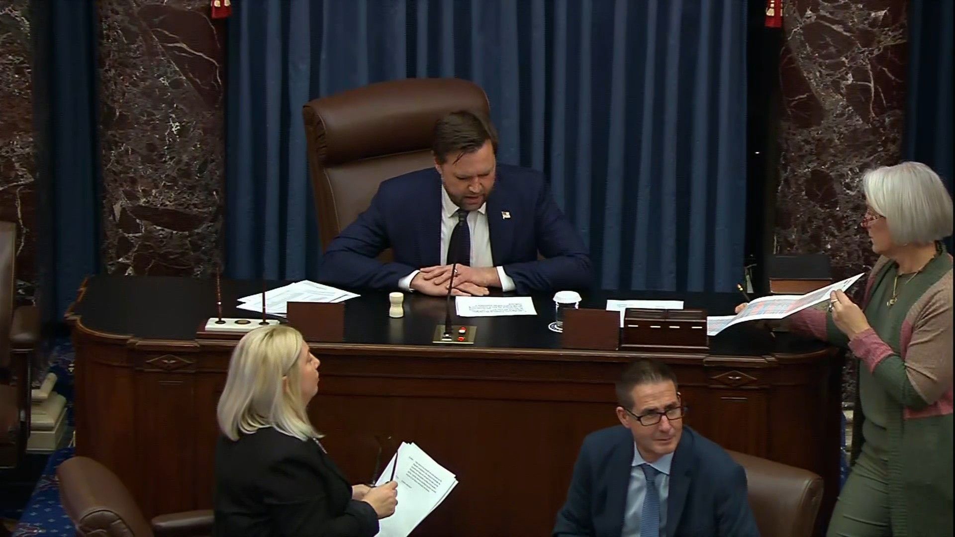 VP Vance breaks US Senate tie to confirm Hegseth as Pentagon chief