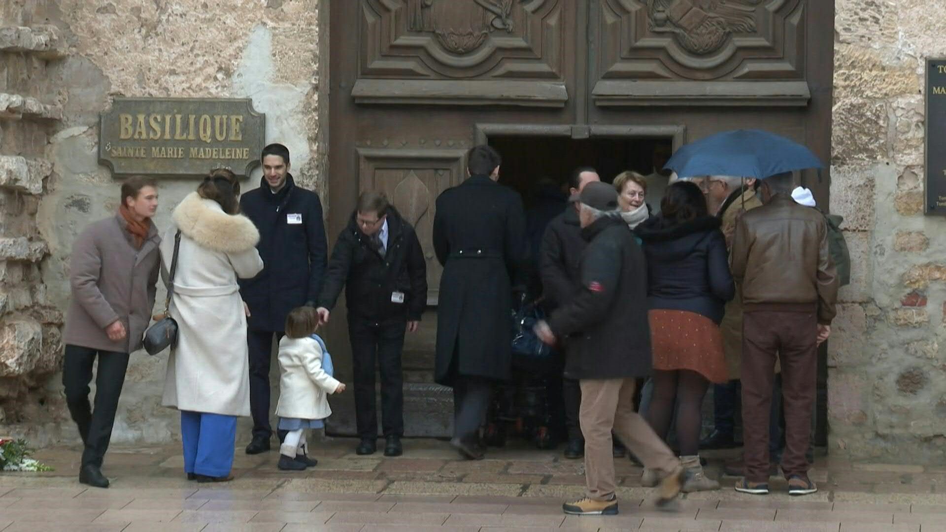 Family and friends arrive at funeral for French toddler Emile, who disappeared in 2023
