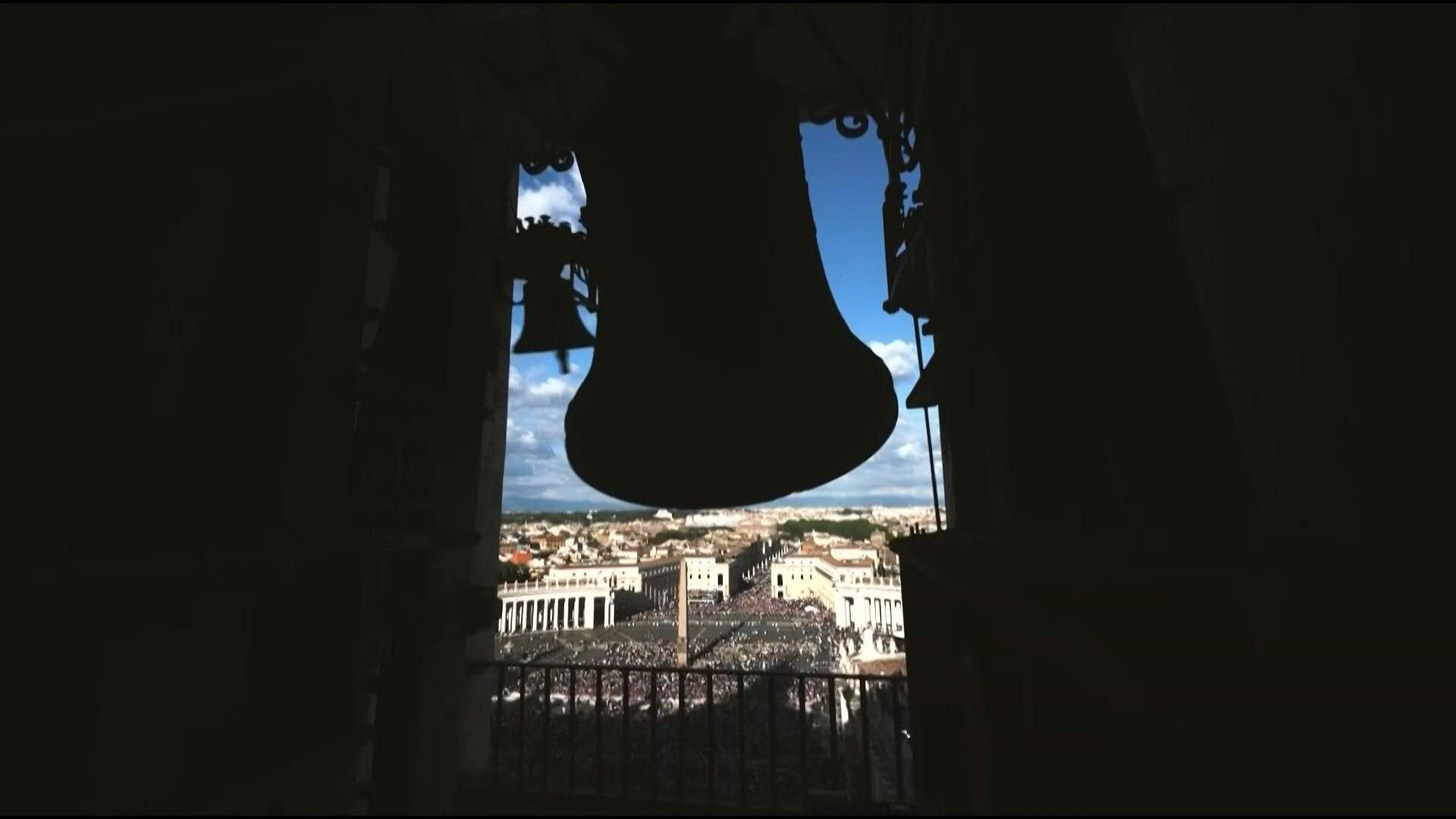 Video: Bells ring out on St Peter's square to herald election of new pope