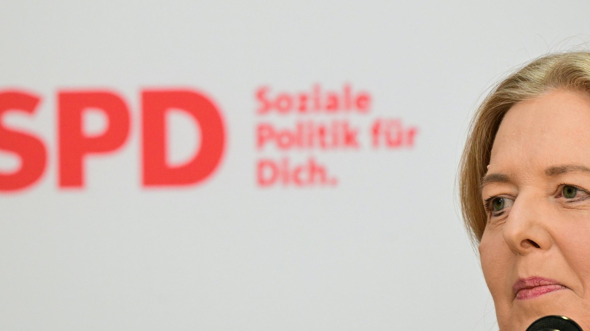 Bas verteidigt ihren Vorstoß zur Rente
