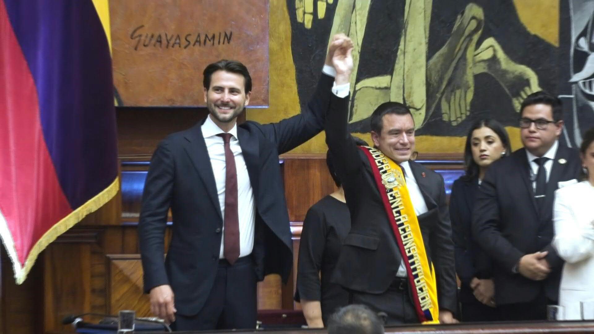 Ecuador's Noboa receives presidential sash for second term