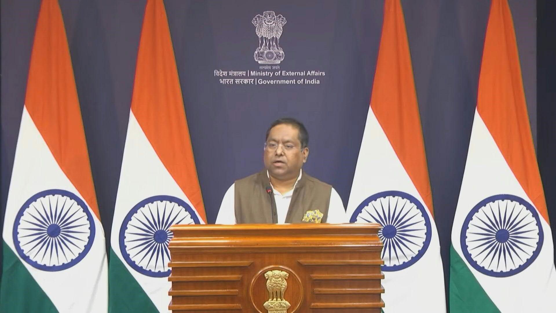 Video: India extends 'deepest condolences' after plane crash