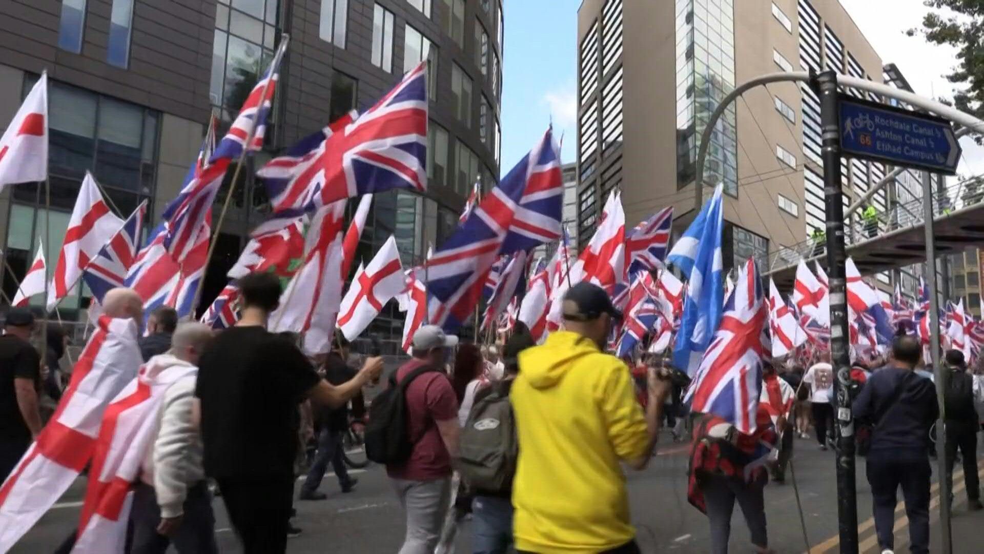 Video: Supporters of far-right Britain First party march in Manchester