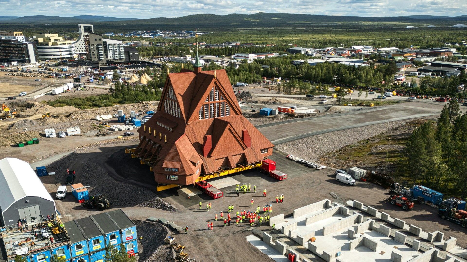Schweden: Kirche von Kiruna erfolgreich umgezogen