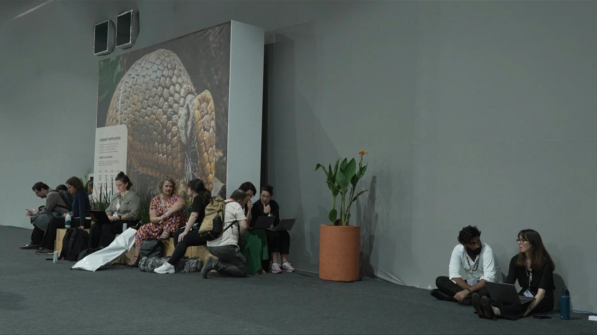 Delegates-transform-COP30-Blue-Zone-becomes-rest-area-in-final-hours-of-climate-talks