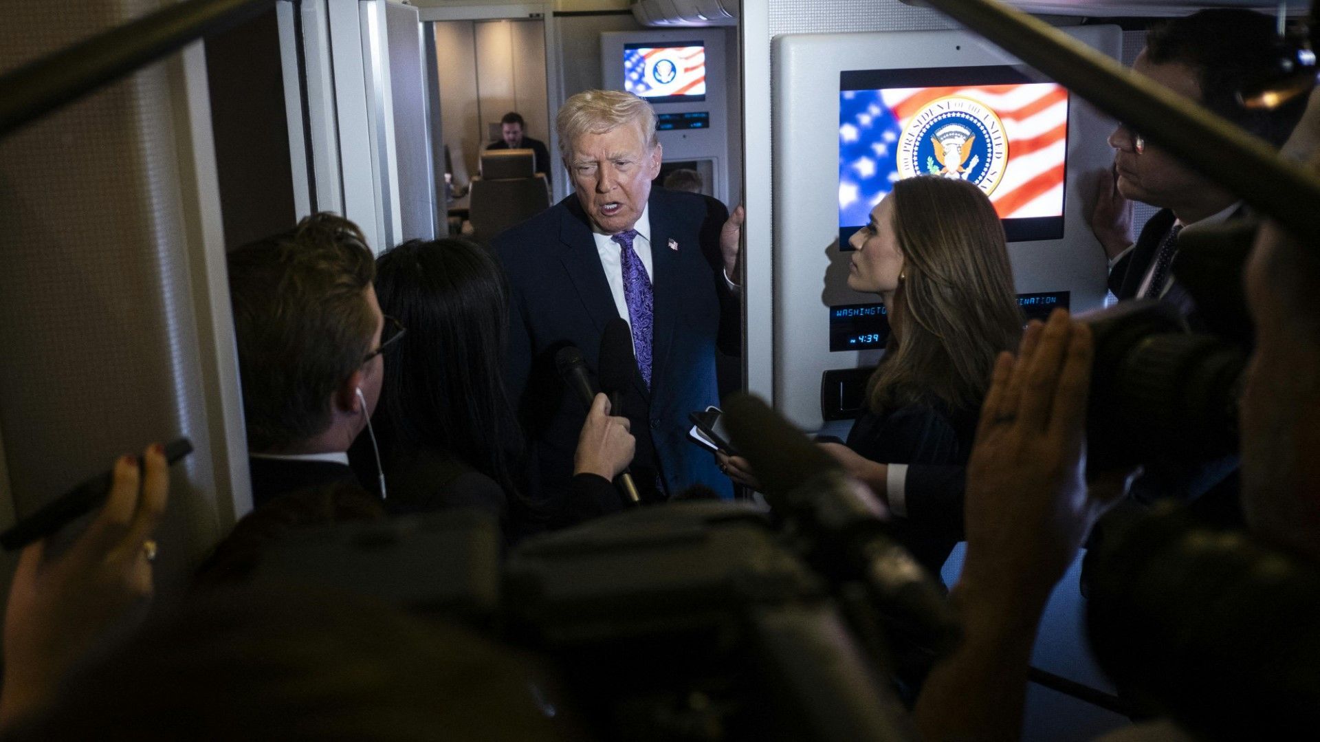 Video: Trump: Stopp sämtlicher Asylverfahren wird für "lange Zeit" bestehen bleiben