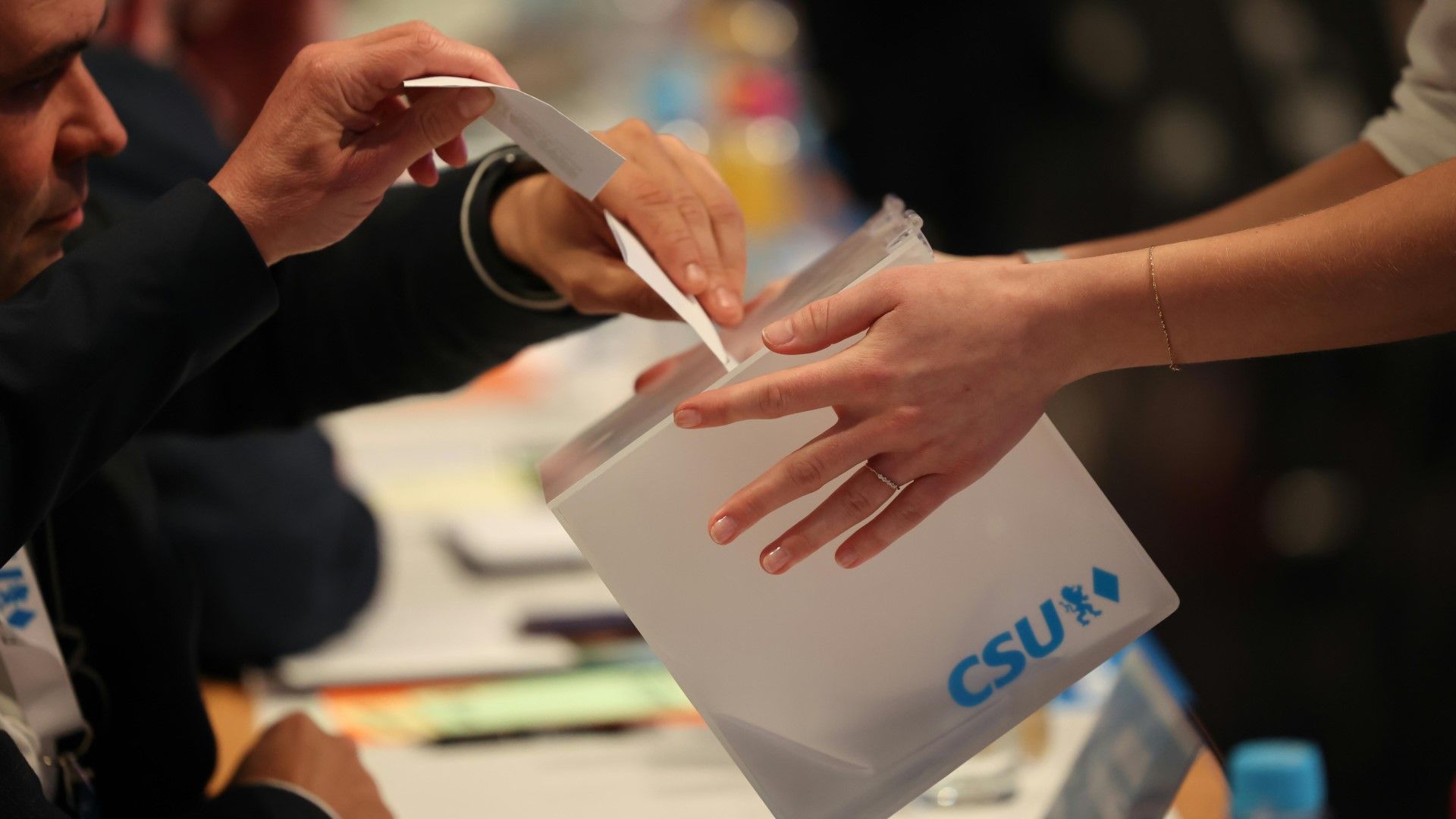 CSU-Parteitag verpasst Söder einen spürbaren Dämpfer