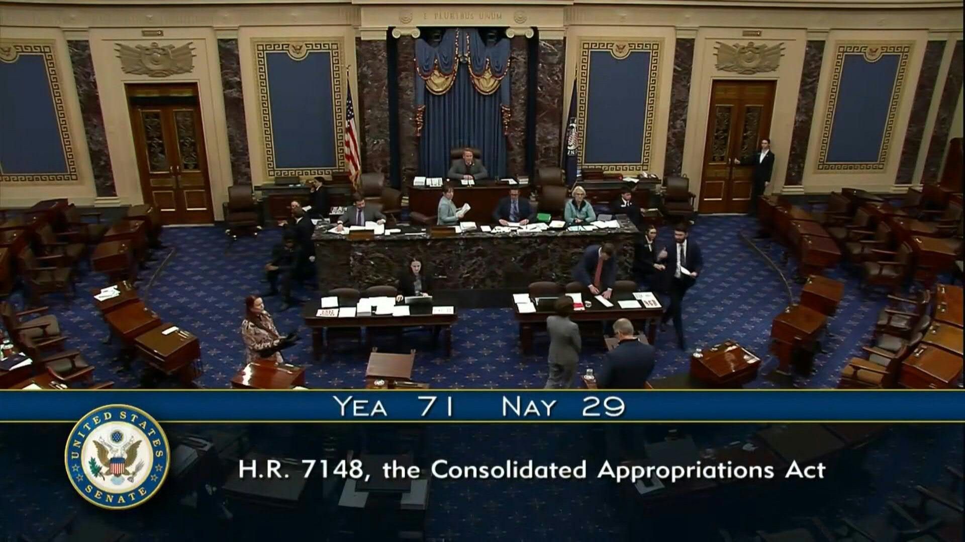 US-Senate-passes-deal-expected-to-shorten-government-shutdown