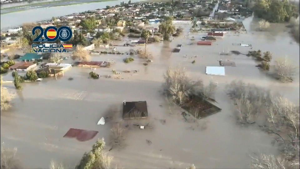 Neues Sturmtief „Marta“ setzt Spanien und Portugal unter Wasser