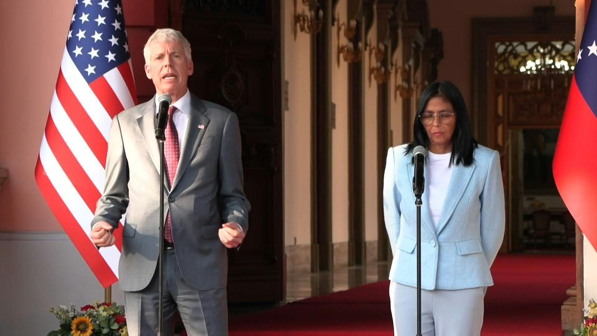 Video: "Make the Americas great again" says Wright during visit to Caracas