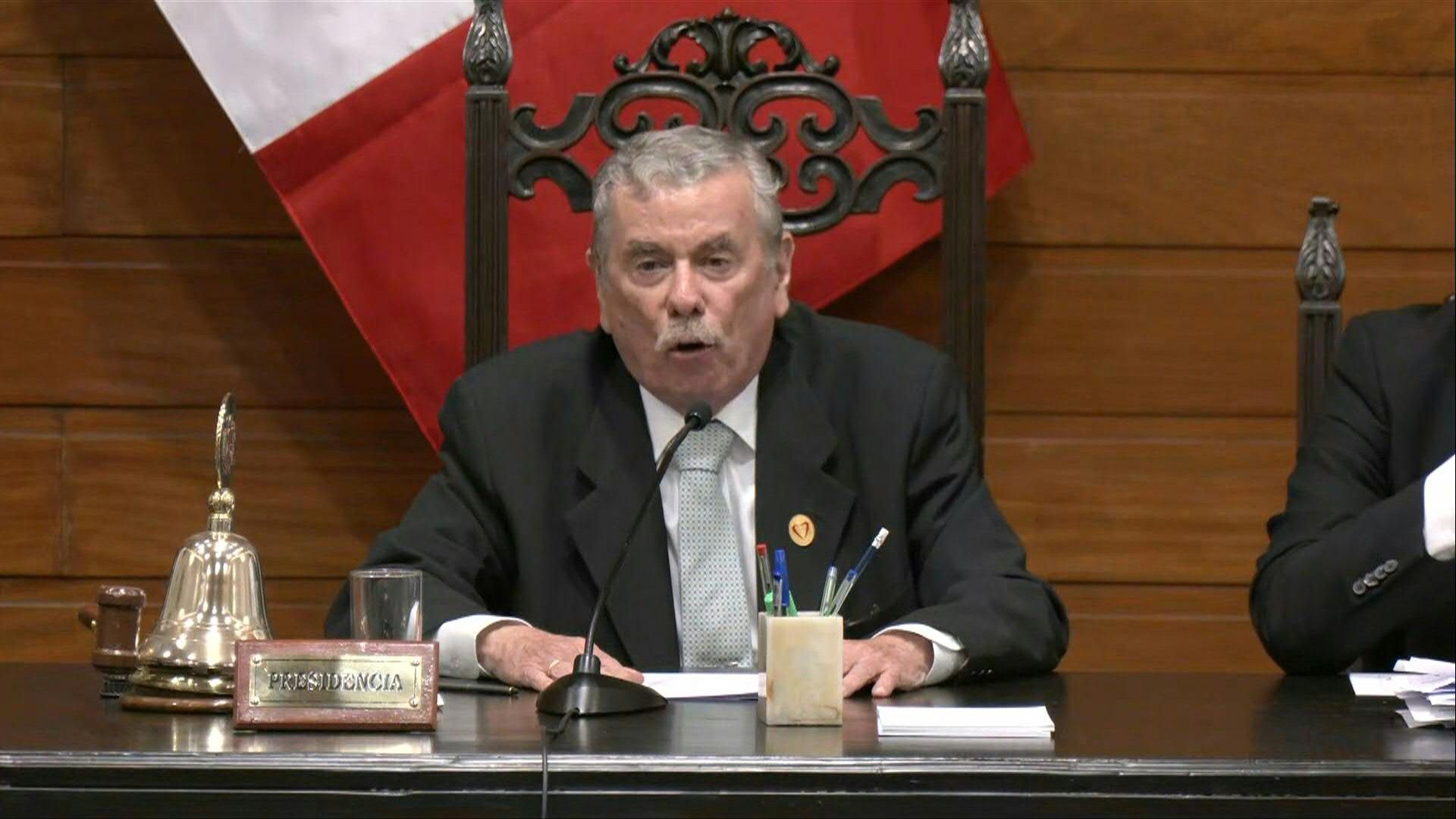 Video: Peru's Congress elects Jose Maria Balcazar as new interim president