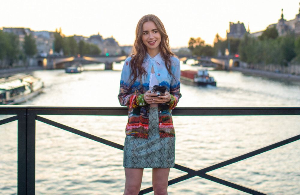 Lily Collins: Sie musste ihre ‘Emily in Paris’ Outfits abgeben