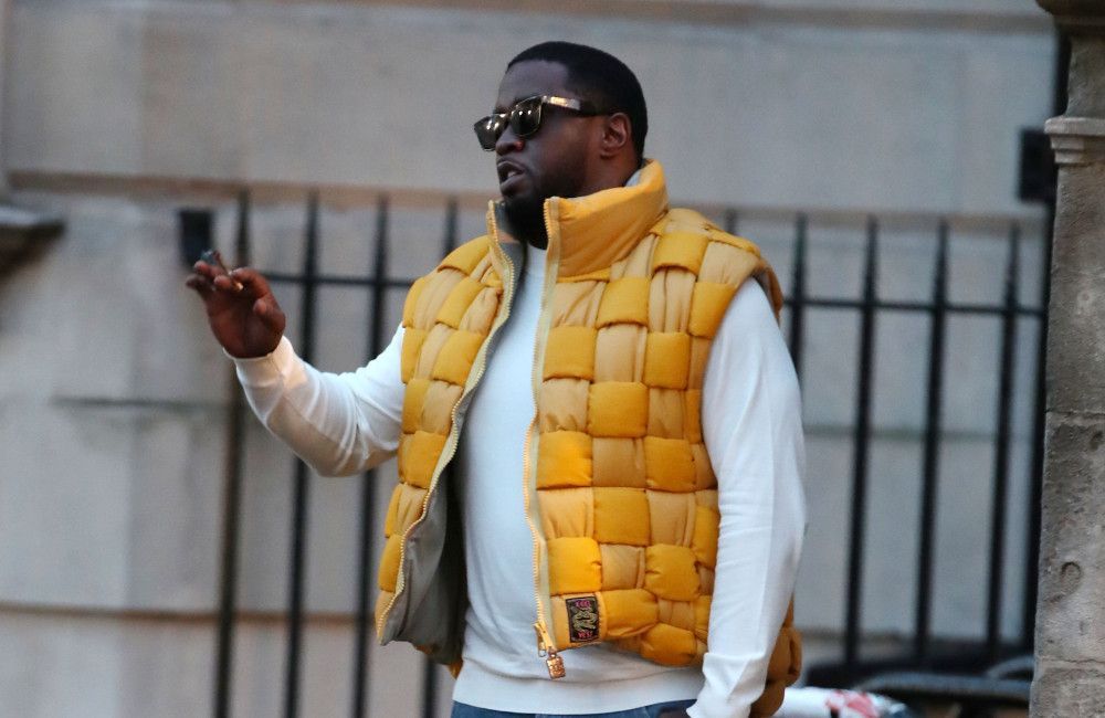 Sean 'Diddy' Combs: He reads a self-help book in court