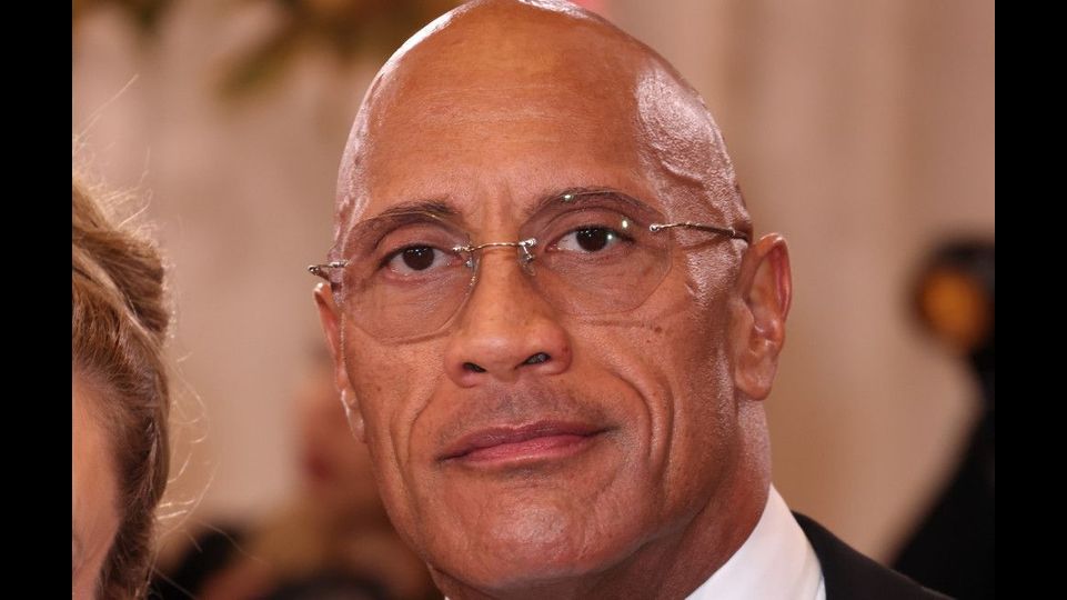 Dwayne ‚The Rock‘ Johnson hat für verstorbenen Vater eine ‚tiefere Ebene von Empathie‘ gelernt