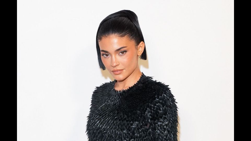 Charli XCX schwärmt von ‚legendärer‘ Kylie Jenner