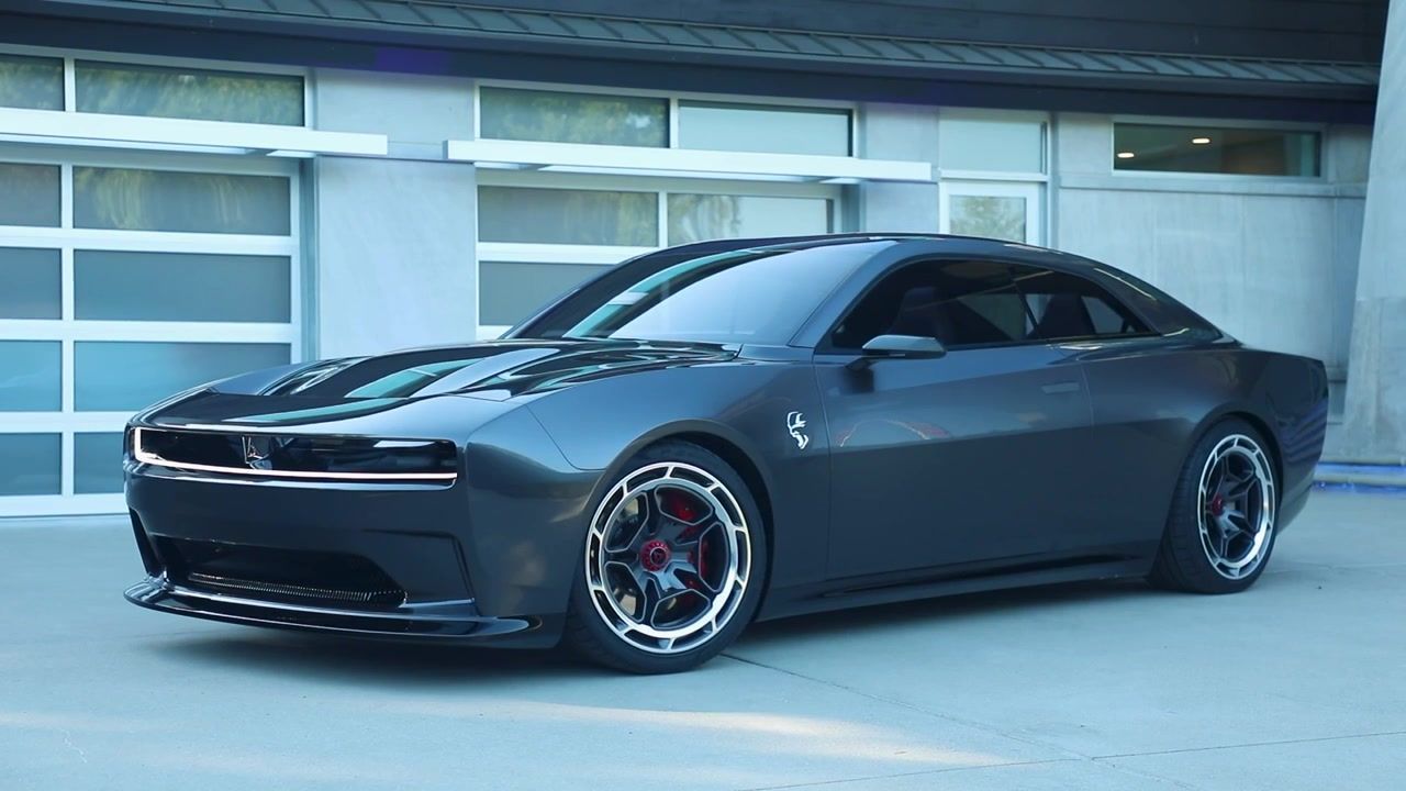 Introducing the Dodge Charger Daytona SRT Concept