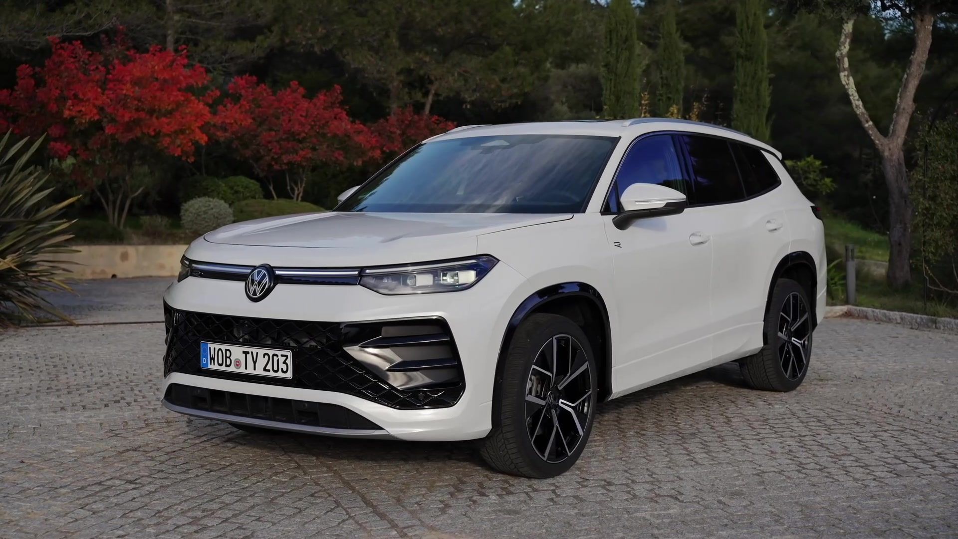 The new Volkswagen Tayron - 4MOTION with intelligent multi-plate clutch