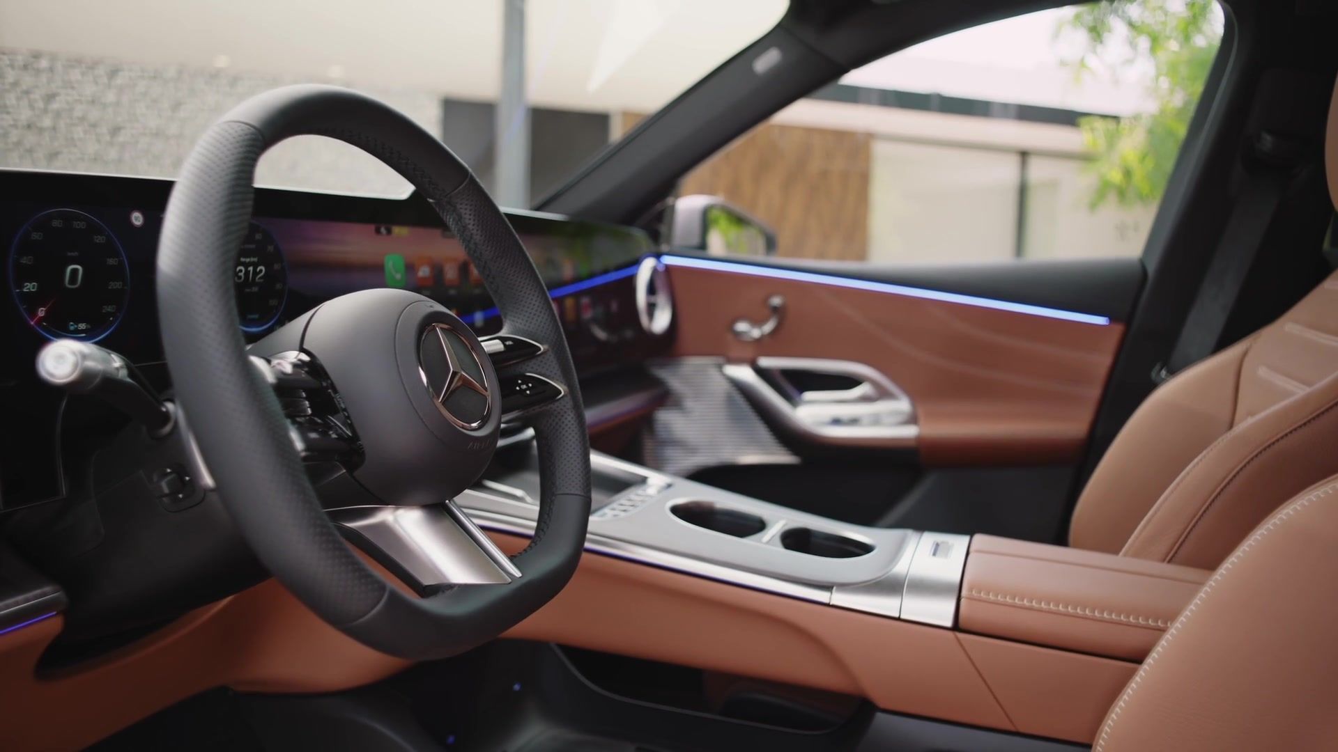 The all-new electric Mercedes-Benz GLC 400 4MATIC with EQ Technology Interior Preview