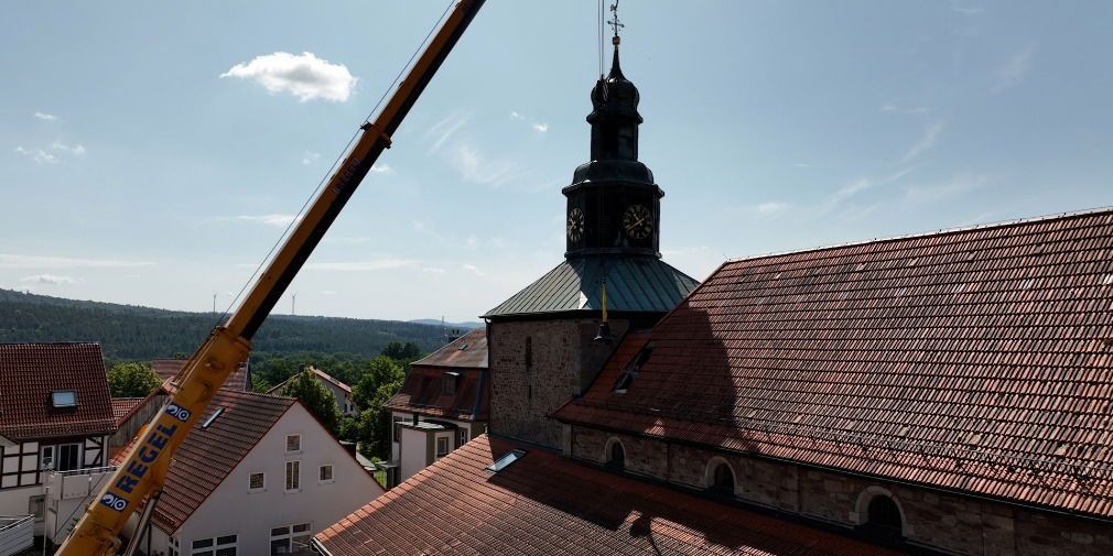 Video: 600 Jahre alte Kirchglocke reist von Marbach nach Österreich