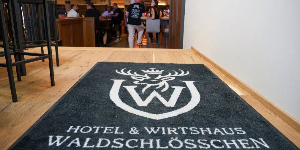 Video: Ein Ort des Zusammenkommens - Waldschlösschen startet Wirtshausbetrieb