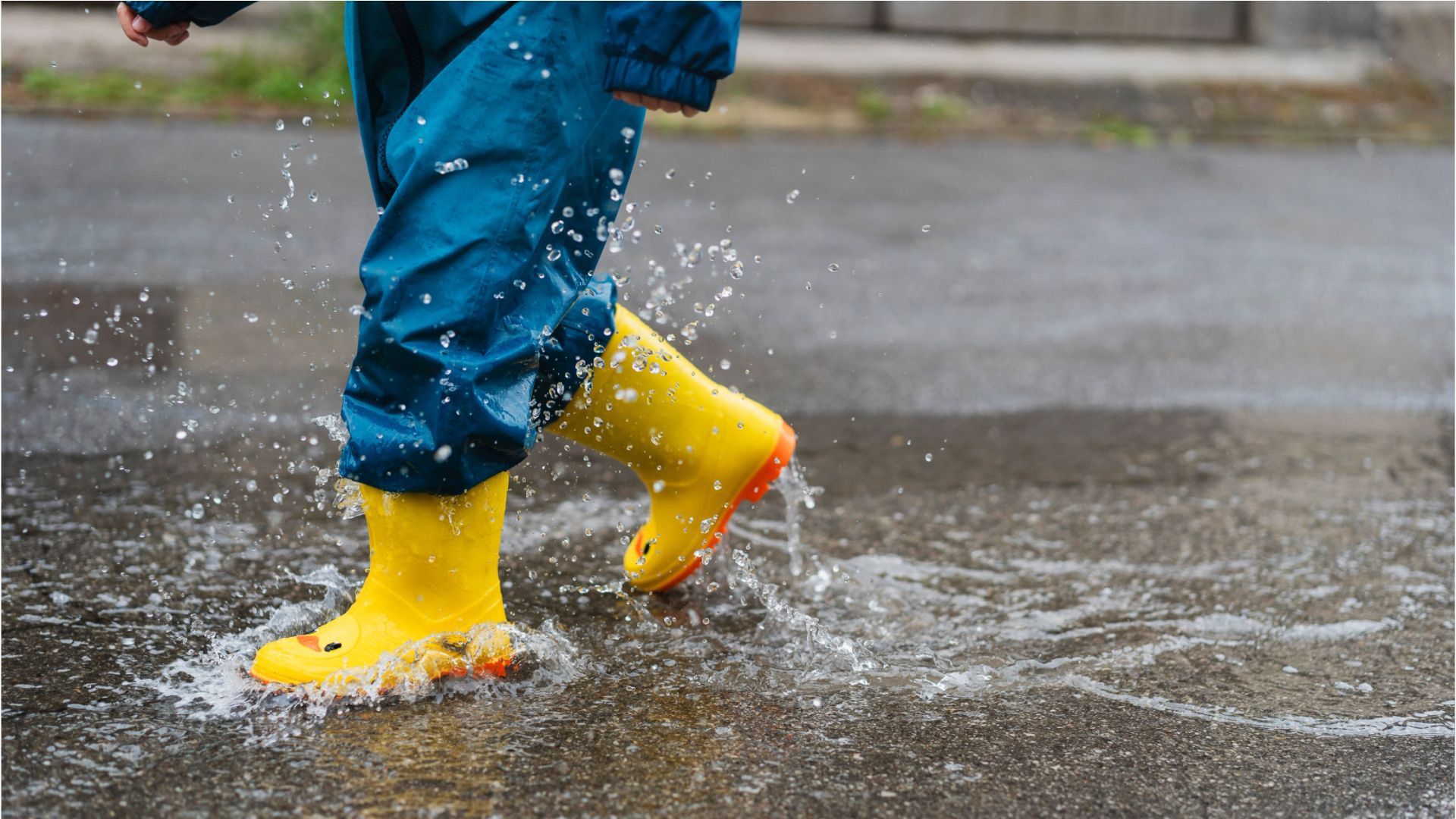 Video: Regen, Regen, Regen – Kein Sonnenschein zum Ferienbeginn