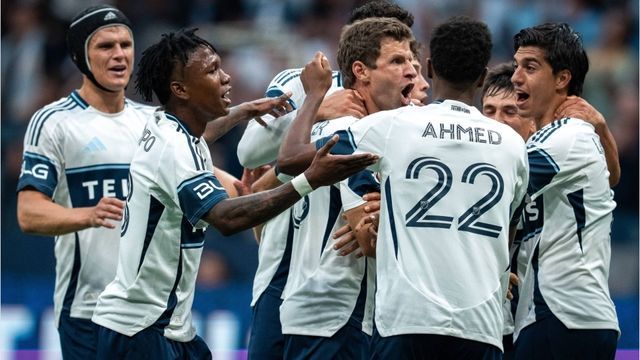 Schiedsrichter verhindert Müller-Tor beim Debüt - Vancouver-Fans feiern ihn