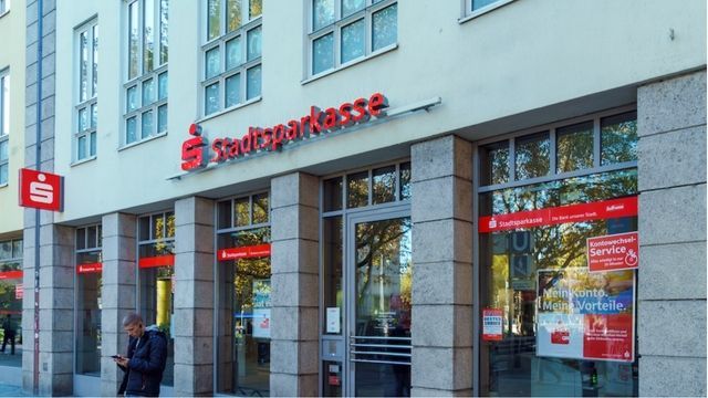Die Gehälter deutscher Sparkassen-Manager brechen alle Rekorde