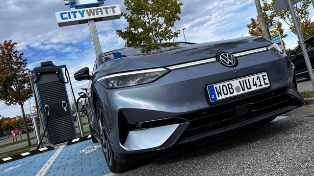 Dieses Auto soll den Passat Diesel ersetzen. Probieren wir es aus