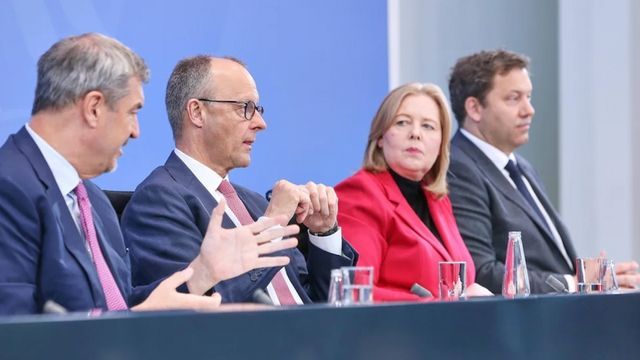 1000-Euro-Bonus: Bei eigenen Leuten druckst Regierung herum