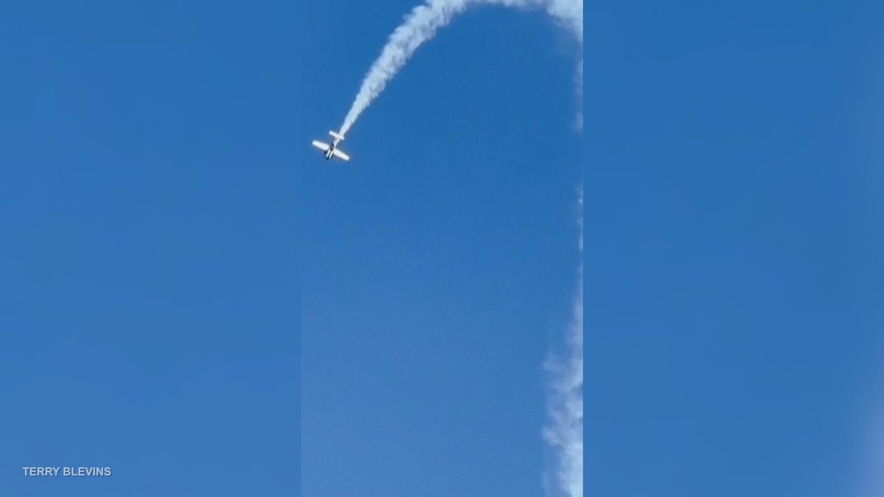 Absturz bei Flugshow: Erfahrener Pilot stirbt in New Mexico