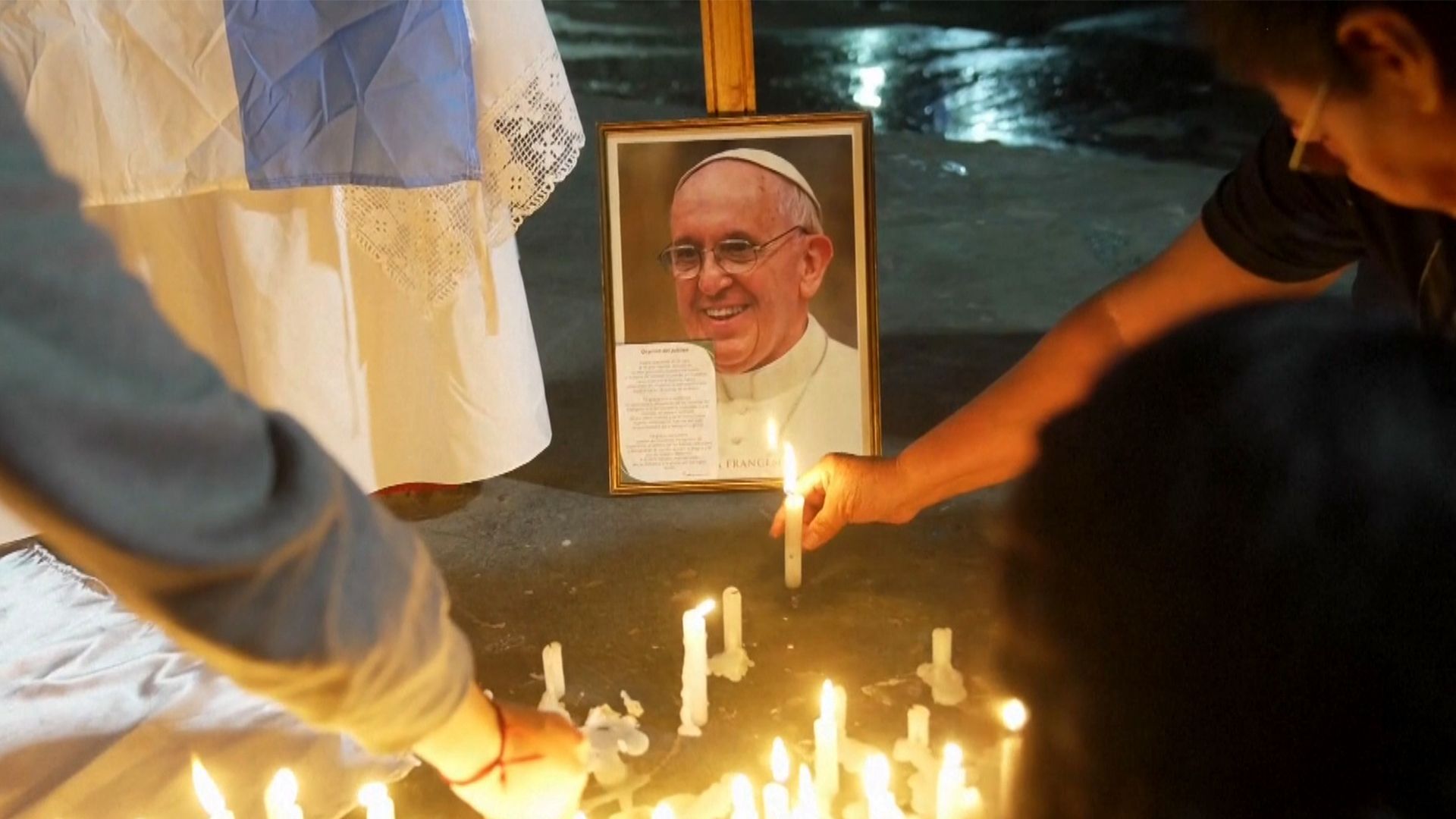 Video: Trauer in Argentinien: Papst Franziskus hat sein Heimatland nie besucht