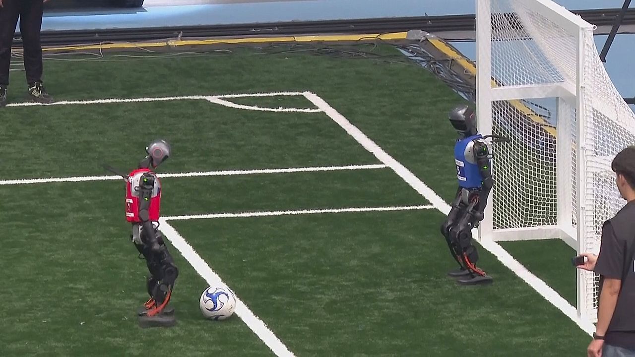 Roboter-Olympiade: Erstmals „Humanoid Games“ in Peking