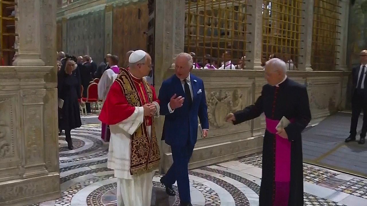 Historischer Besuch im Vatikan: König Charles III. beim Papst