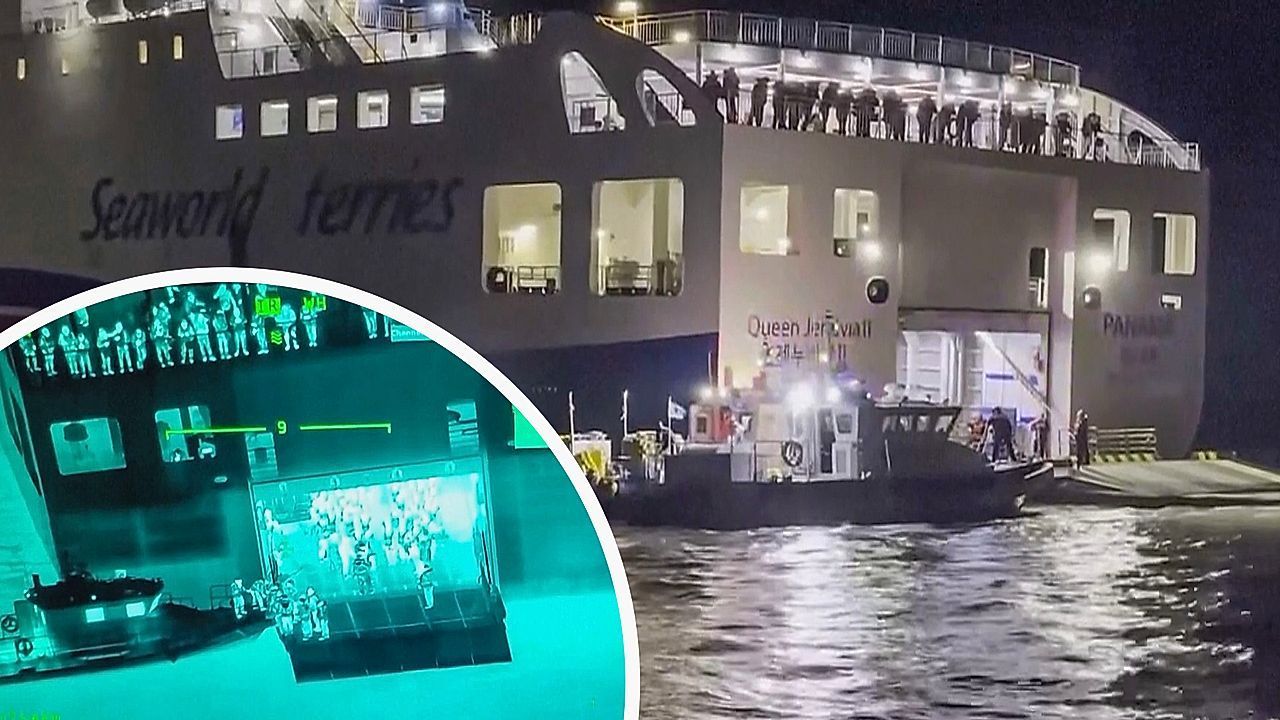 Fähre vor Korea auf Grund gelaufen: Fünf Menschen bei Aufprall verletzt