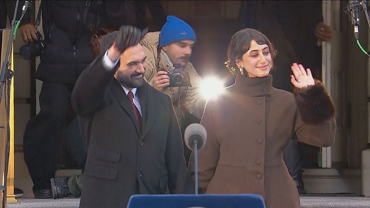 Video: Zohran Mamdani vereidigt: New York bekommt ersten muslimischen Bürgermeister