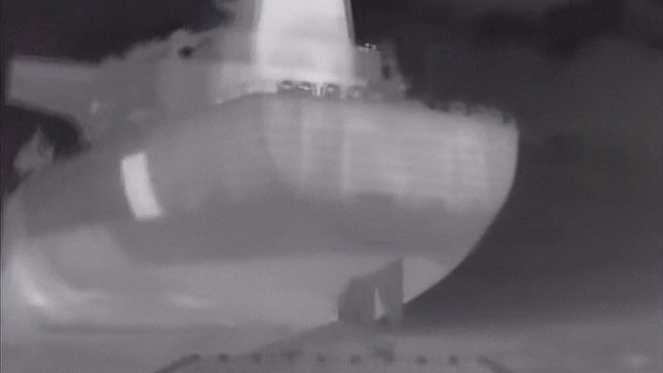 Drohnenangriffe auf Ostseehafen: Ukraine attackiert russische Schattenflotte