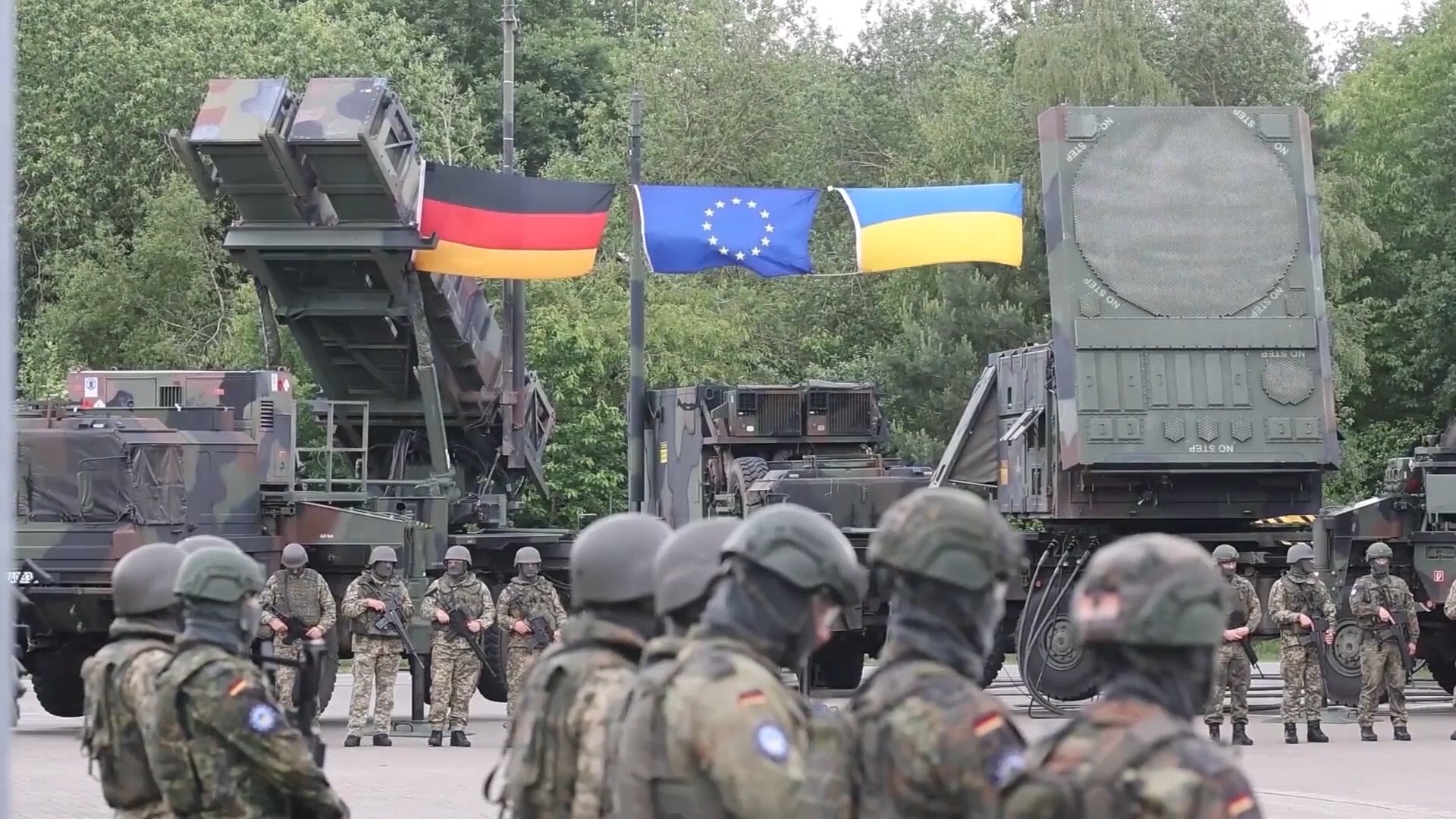 Europeans work on guarantees for Kiev - no US troops