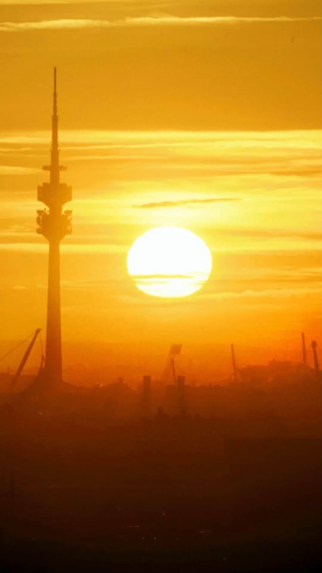 Video: Saharastaub: So entsteht das Naturphänomen und das sind die Folgen