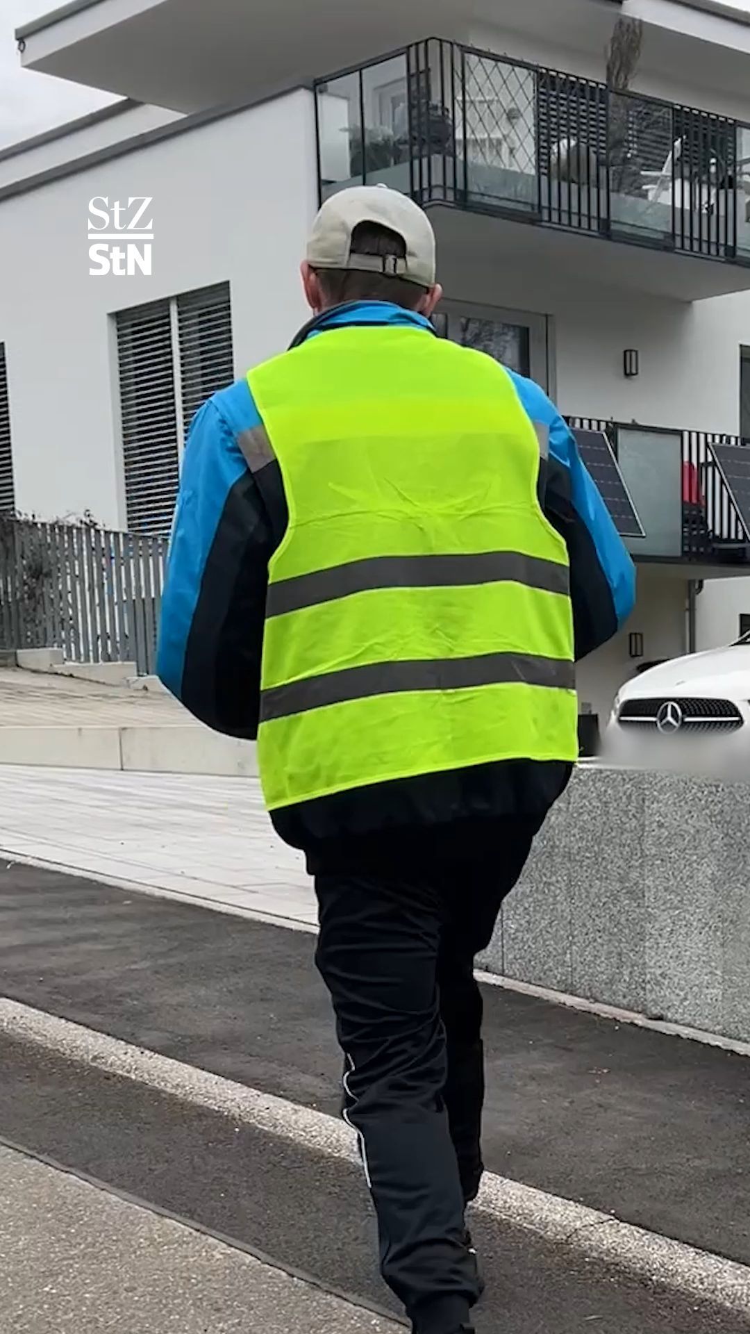 Video: Weihnachtsgeschäft: Paket ausliefern bei Amazon ein Knochenjob?